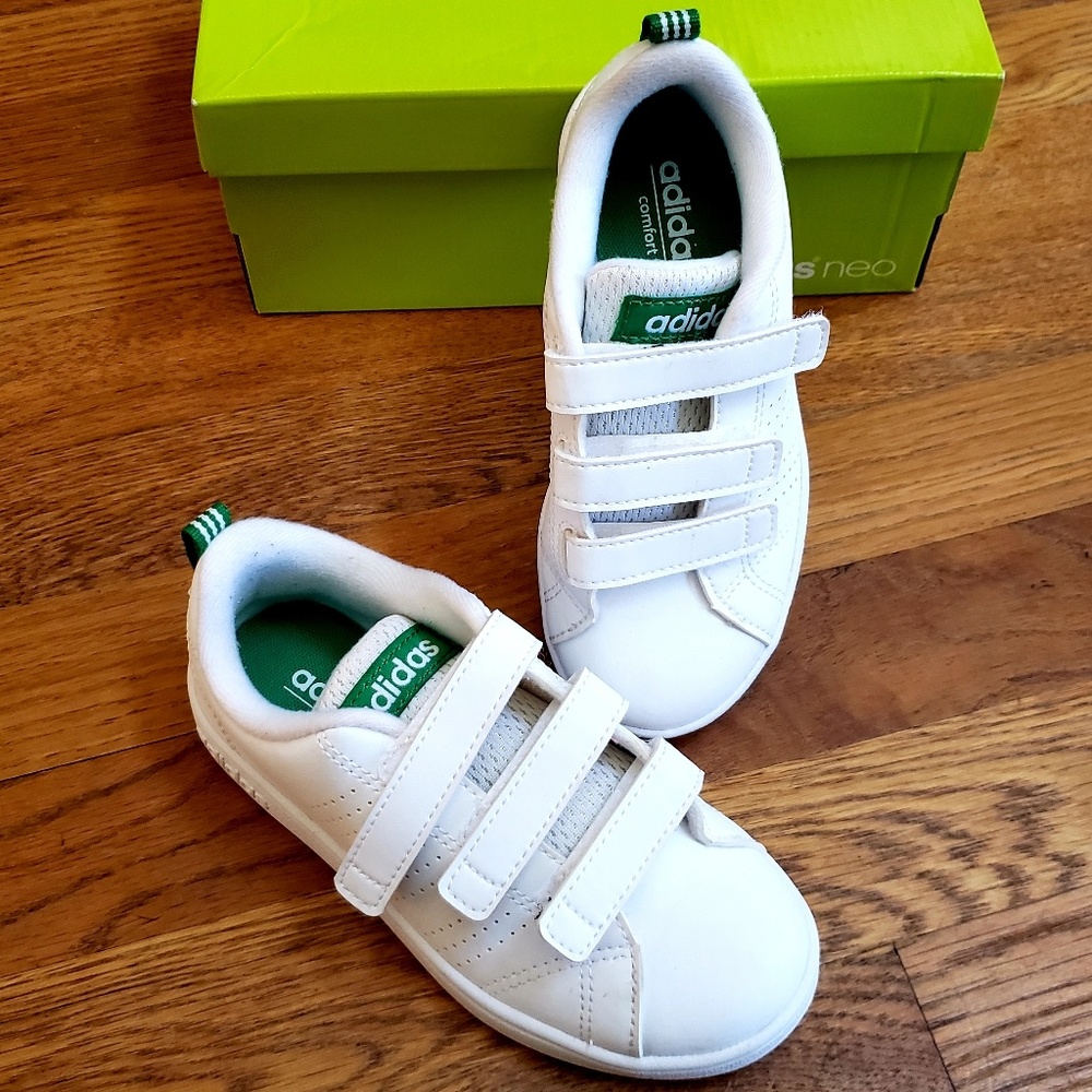 adidas

 219

Kids' Vs Adv Cl CMF Inf Sneaker